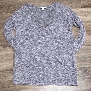 AE V-Neck Long Sleeve Knit Sweater - Lightweight